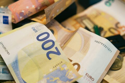 Impacto da Diretiva 2023/2225 nos Contratos de Crédito ao Consumidor
