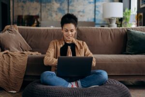 Como usar agregadores de contas para controlar todos os movimentos bancários